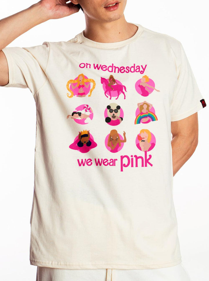 Camiseta Divas Pop - Nas Quartas Usamos Rosa Rebobina - Cápsula Shop