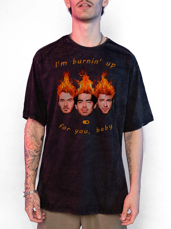 Camiseta Estonada Jonas Brothers Burnin' Up