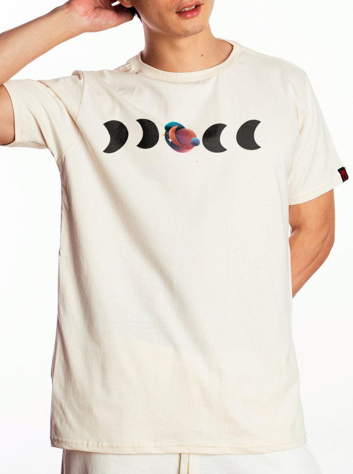 Camiseta Fases Galáxia Moon Cast - Cápsula Shop