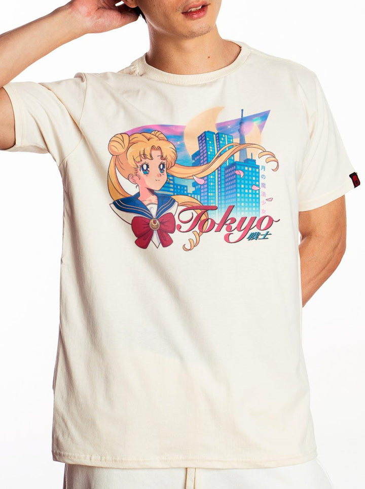 Camiseta Guerreira Mágica de Tokyo Mochi Moon - Cápsula Shop