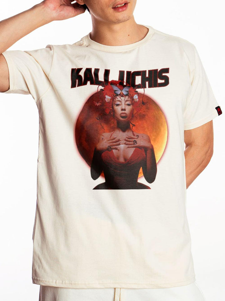 Camiseta Kali Uchis Davi Veloso - Cápsula Shop