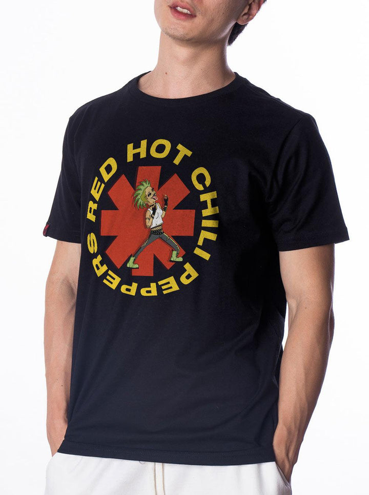 Camiseta Red Hot Punk Girl Joga Pedra Na Geni - Cápsula Shop