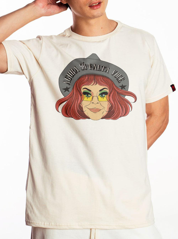 Camiseta Rita Lee Só Falta Você Joga Pedra Na Geni - Cápsula Shop