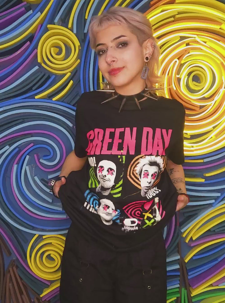 Camiseta Green Day Uno! Duo! Tré!