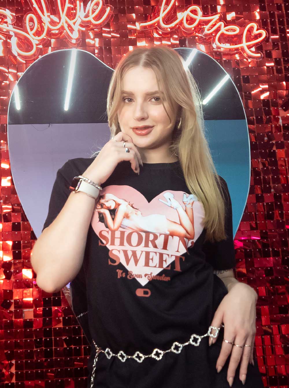Camiseta Sabrina Carpenter Short n' Sweet