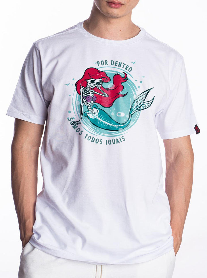 Camiseta Ariel Somos Iguais - Cápsula Shop