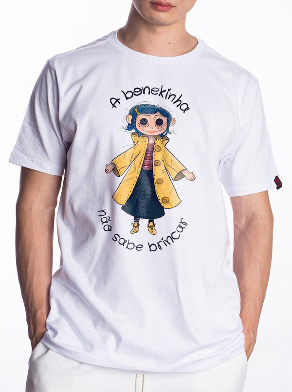 Camiseta Coraline Denise Ilustra - Cápsula Shop