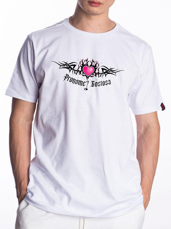 Camiseta Pronome Gostosa Laura Seraphim - Cápsula Shop