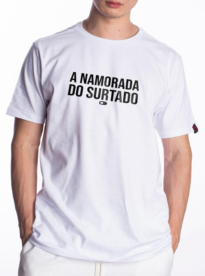 Camiseta A Namorada do Surtado Raluke - Cápsula Shop