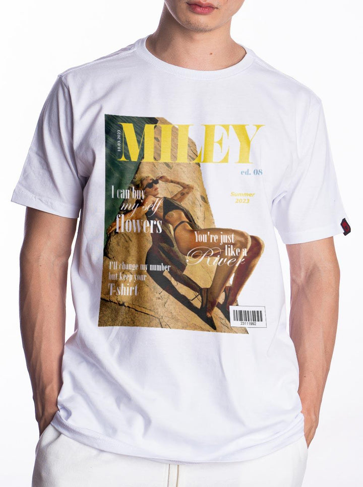 Camiseta Miley Cyrus Magazine DoisL - Cápsula Shop