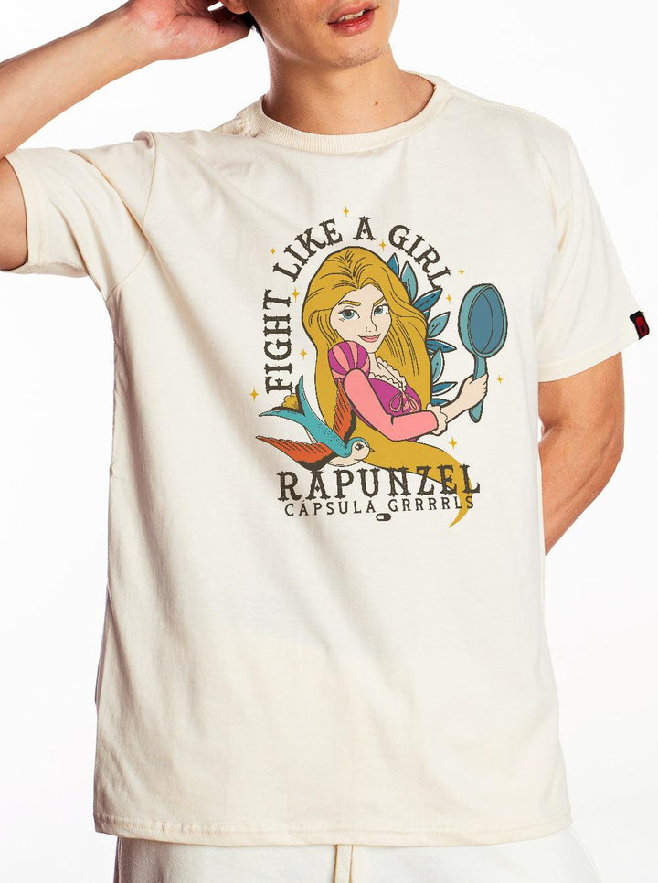 Camiseta Fight Like a Girl Rapunzel - Cápsula Shop